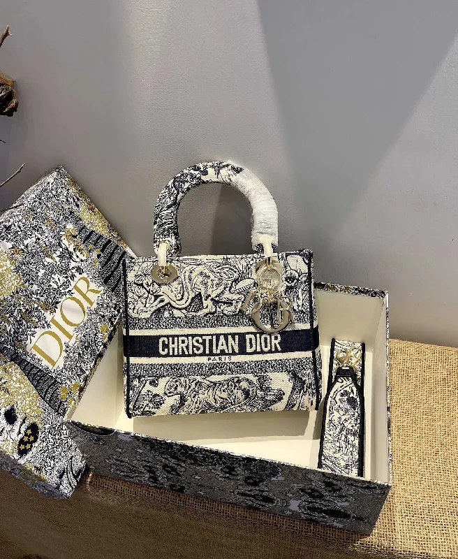 Christian Dior Medium Lady D Lite Bag